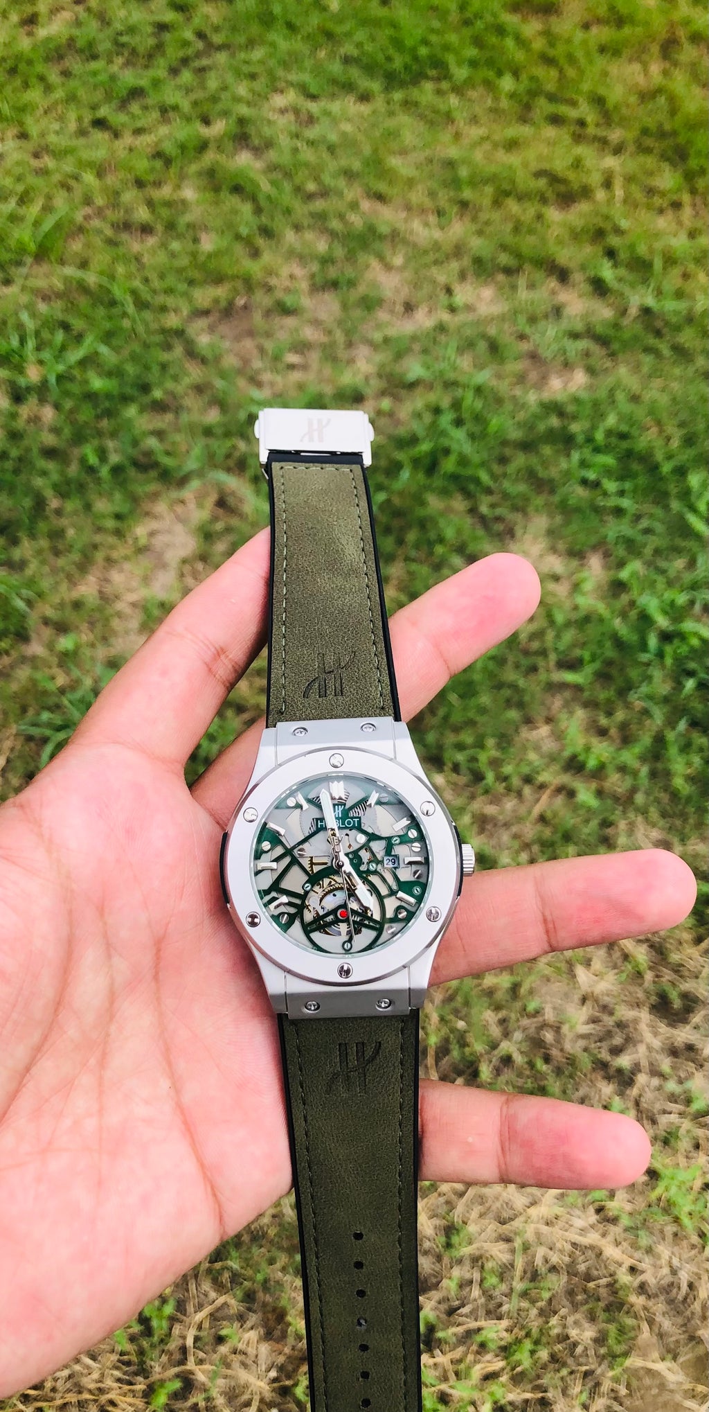 HB Green Stylish Premium Watch
