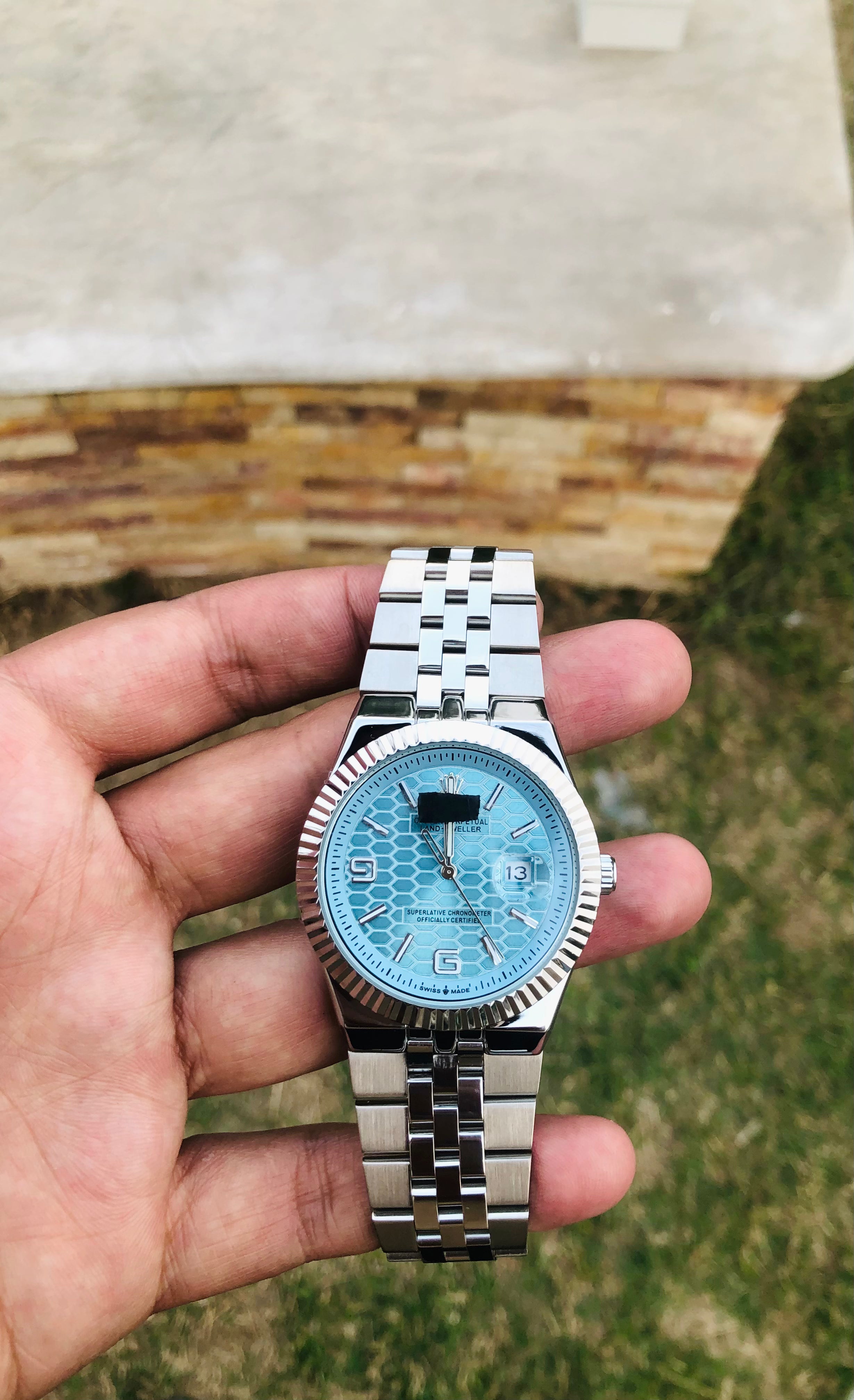 PREMIUM LATEST SEMIAUTO BEAUTIFUL WATCH